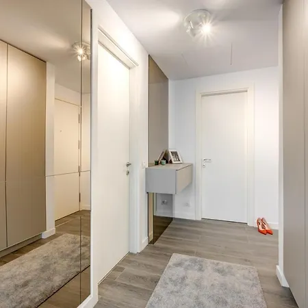 Luxury 1 Bedroom Flat Near Herastrau Park * Bucharest