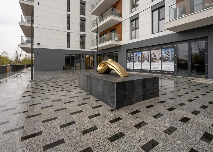 Luxury 1 Bedroom Flat Near Herastrau Park דירה *