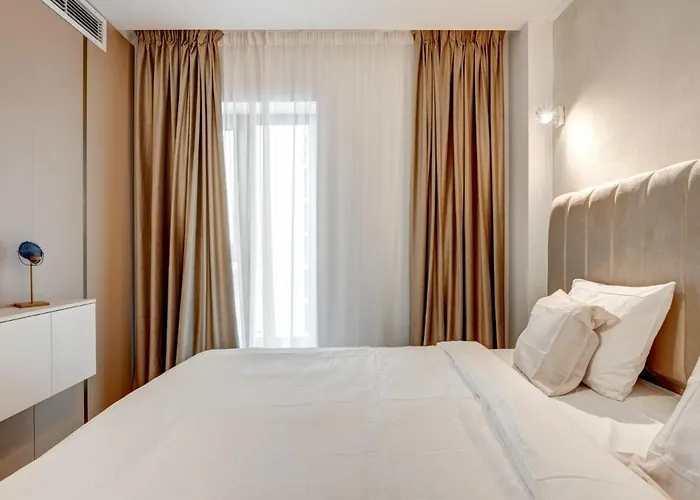 Luxury 1 Bedroom Flat Near Herastrau Park