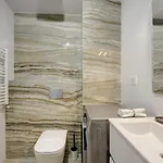 Apartament Luxury 1 Bedroom Flat Near Herastrau Park Bukareszt